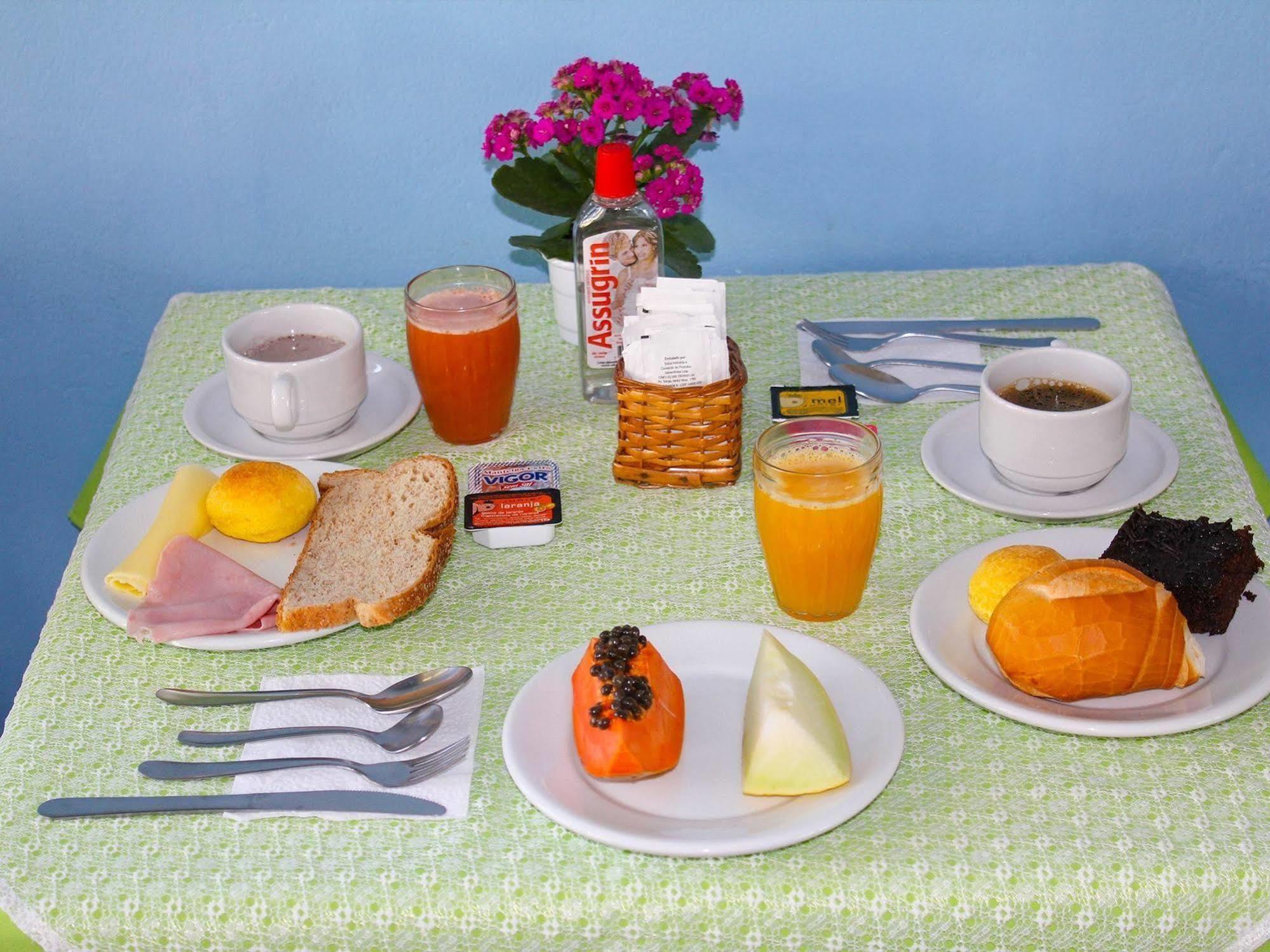 Inn Dona Emilia