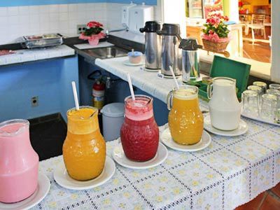 Dona Emilia Inn Brotas