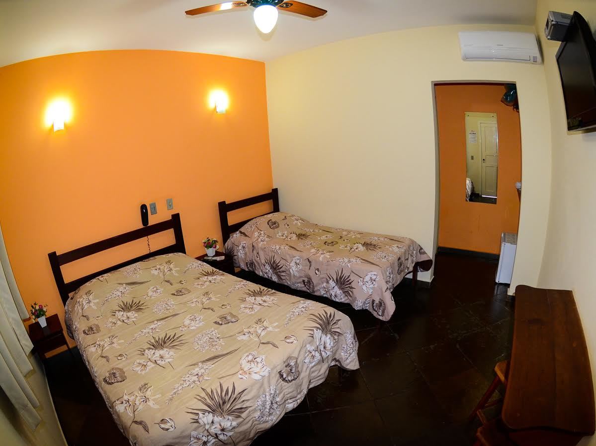 Inn Dona Emilia Brotas